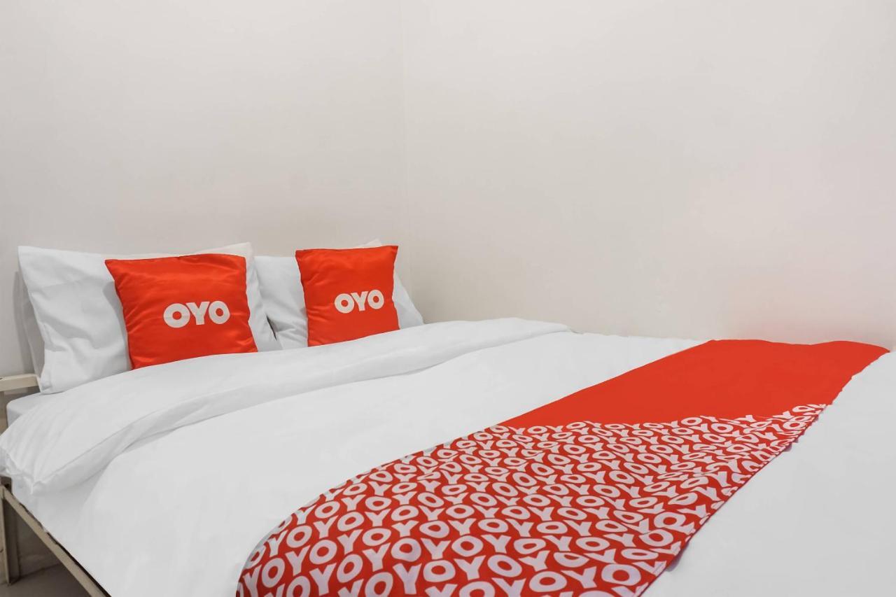 Hotel OYO 91074 Stariez Senen Syariah Jakarta Exterior foto